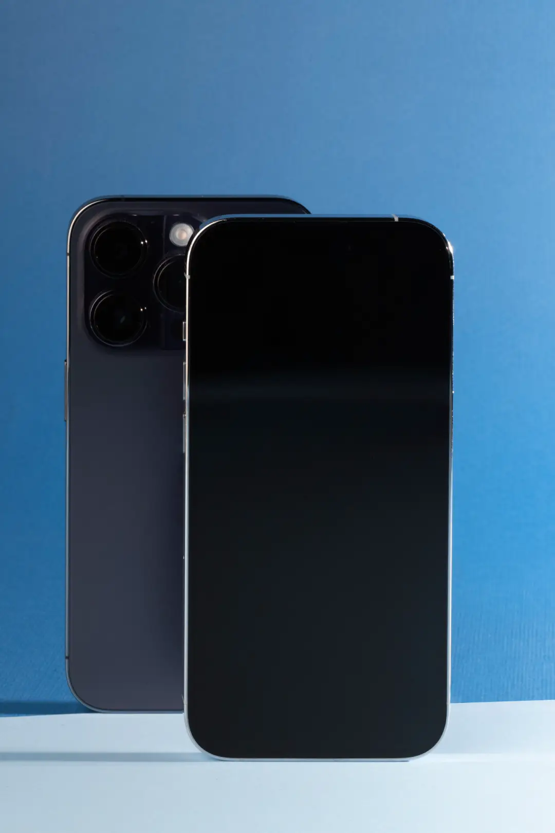 iPhone 16 Pro Max İncelemesi: Kamera, Pil, Performans Testleri